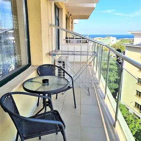Sea View Flat *